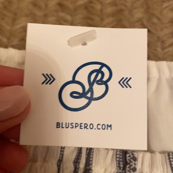 Top - Picture 3 of 7